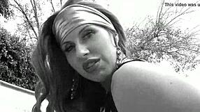 Pornstar Savana Striptease Twerking Getting Horny In Empty!