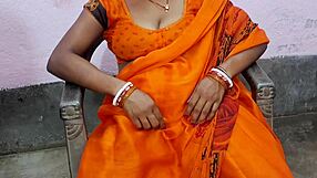 Hot village girl in full nude suhagrat.