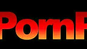 BIG COCK FUCKS DAVINA DAVIS