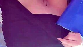 Latina Finds Perfect Spot After Shopping to Masturbate Outdoors