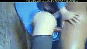 Dva policial dando para zenyatta droguinha