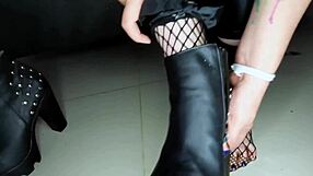 beautiful and smell of feet