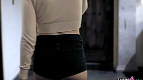 Babysitter teen 18+ fuck while on the phone with boyfriend