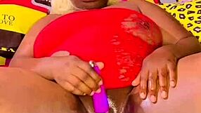 this lesbian update from nigarchrist features petal 20250619