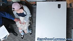 โจรสาวเงี่ยนลูบควยตำรวจจนเงี่ยนสุดๆ