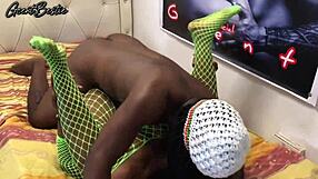 Rough and fast black couple fucking in amateur porn