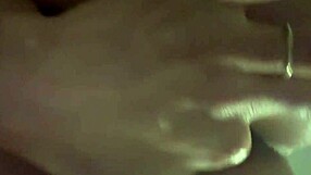 Delicious close-up, I'm masturbating in my room.