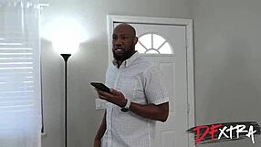 does she squirt on cock?