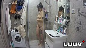 Luuv Girl Alice Showering!