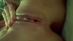 Delicious close-up, I'm masturbating in my room.