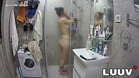 Luuv Girl Alice Showering!