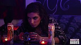 Gia whispers secrets before her pussy worship