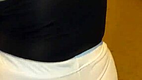 mature venezuelan woman on the street