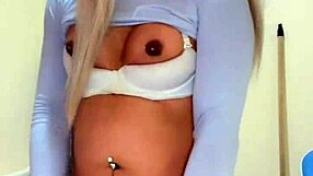 Rica Transexual With Small Tits Stroking