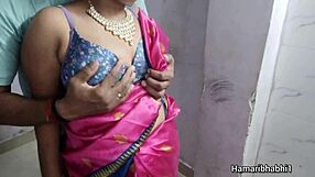 Homemade saree sex with desi couple, so passionate!