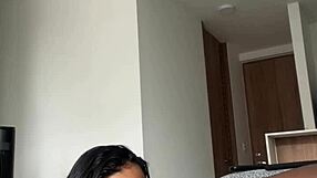 She enjoys giving a sloppy blowjob to her stepbrothers cock -amateur couple- nysdel