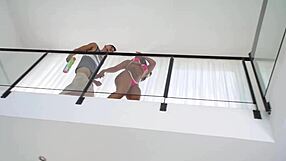 Wow, venezuelan slut venus afrodita's hole banged in nasty outdoor session!