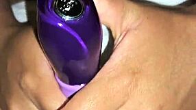 Vencido veredlatinacouple aliviando la calle de papi - creampie en co�o h�medo