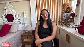 Raquel Morena T�mida Que Ficou Bem Safada Na Hora De Dar O C�