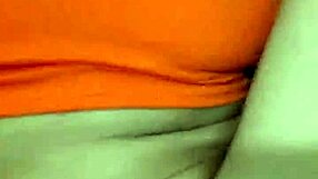 Wife Fucks Delivery Guy Without Condom Apology