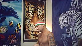 behind the scenes of porn shoot maxxx loadz stroking with the magic motion