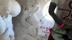 Which crazy temple in Chiang Rai will you explore first?