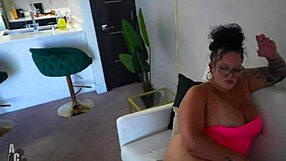 Somali Rose and Gibby the clown star in the milf show