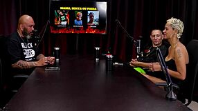 Safada Does Sensual Stripper After DP With Thick Toy