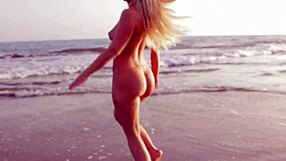 Marry queen is the babe of your dreams