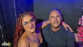 cuckold watches his hotwife at the gloryhole