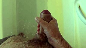 Amateur masturbates in shower