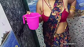 indian hot bhabhi bathing solo