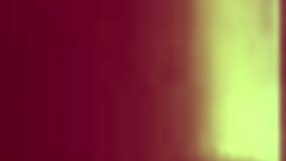 Ya cumpli 18 años y pido un hombre a gritos tengo muchas ganas quiero hacerlo todos los dias