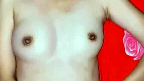 i'm masturbating live with vibrator, neighbor catches me.