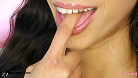 Cute Teen Girl Reveals Her Alluring Body In Photoshoot