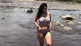 Habesha girls from Ethiopian East Afrika share stories