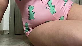 How My Normal Day Looks When I'm By Myself