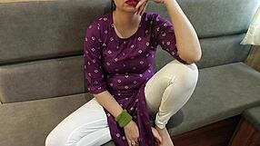 INDIAN STEP MOM AND STEP SON KA NAJAYAZ WALLA PYAR BETE SE CHUDWA KAR AAPNA YAAR BANA LIYA HINDI DIRTY TALK SAARABHABHI6