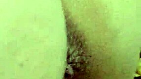 Wow, Woman Takes Cum on Face in Gozadas BG!