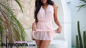 Putri Cinta's beautiful babe exposes tanned gorgeous body suggestively