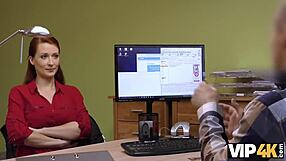 Vip4k Lagente Scopa La Rossa Dai Grossi Seni Isabella Lui Perche Ha Davvero Bisogno Di Soldi