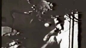 check out this vintage mommy with her natural hairy bush on display