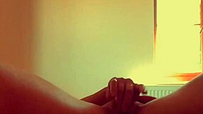 British Milf Lilithalgol's Squirting Tease