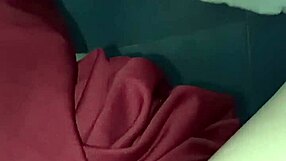 She warms her pissed pussy with hairdryer in toilet fetish play