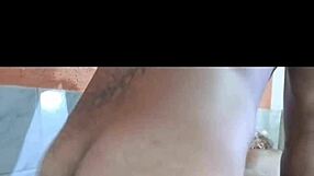 2 dólares ou presente no cuzinho com duas gozadas de uma vez 🍑💦