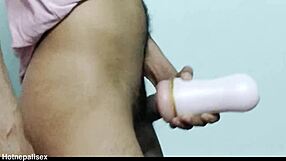 i jerk my cock extremely hard with fleshlight