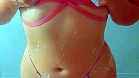 I love watching tanned latina girls shower after beach