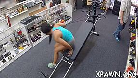 Amateur's Dripping Muff Traded For Cock