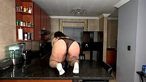 bbw ebony shakes huge ass big tits pussy in homemade lingerie dance