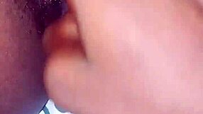 En-Chan Demonstrates Intense Three Fingers Fingering Technique Part 2